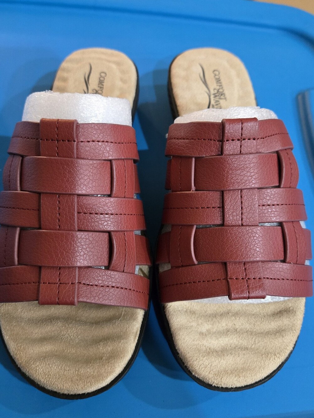 Easy Street Womans Woven Sandal
